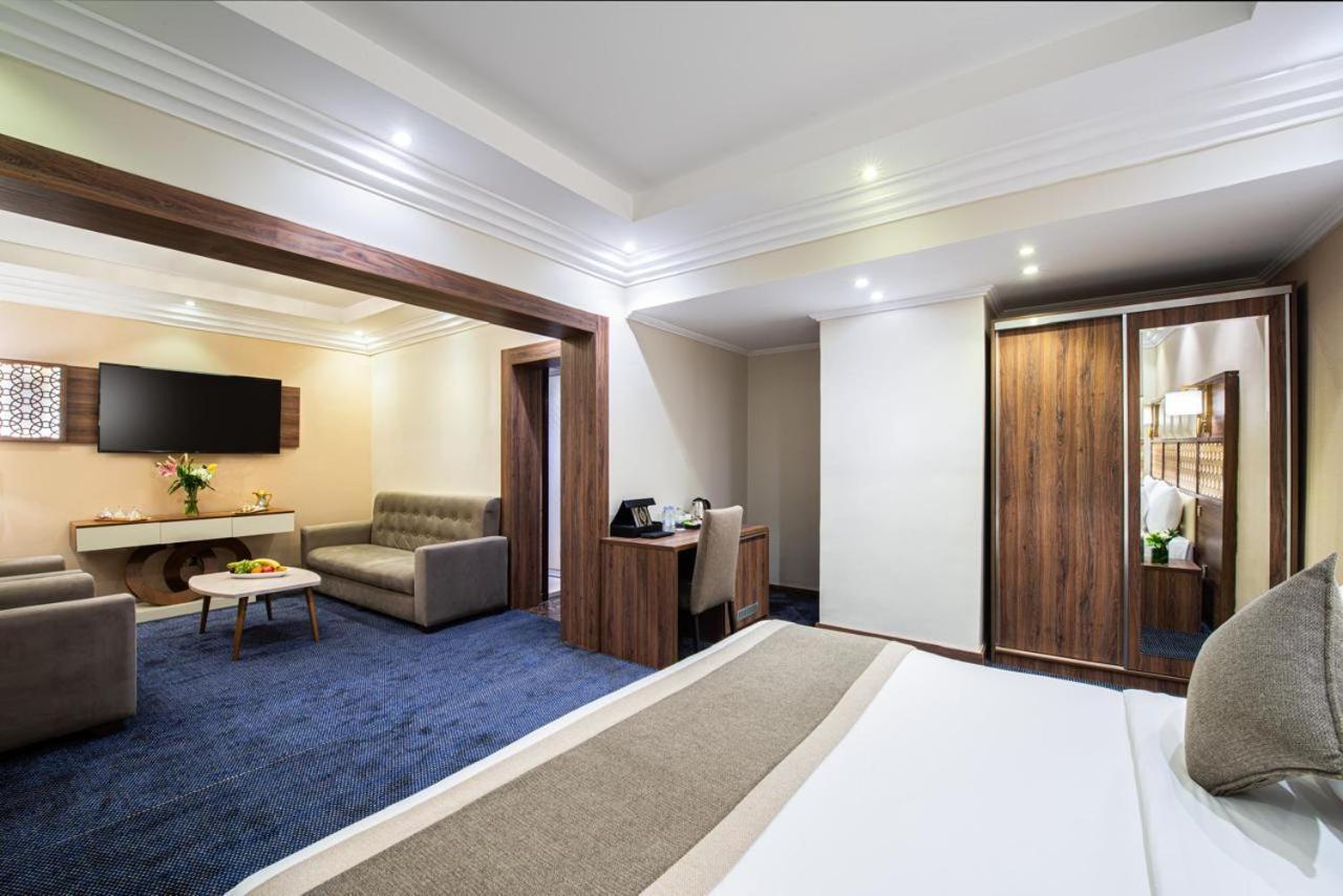 Hotel Golden Tulip Al-Zahabi Medína Pokoj fotografie